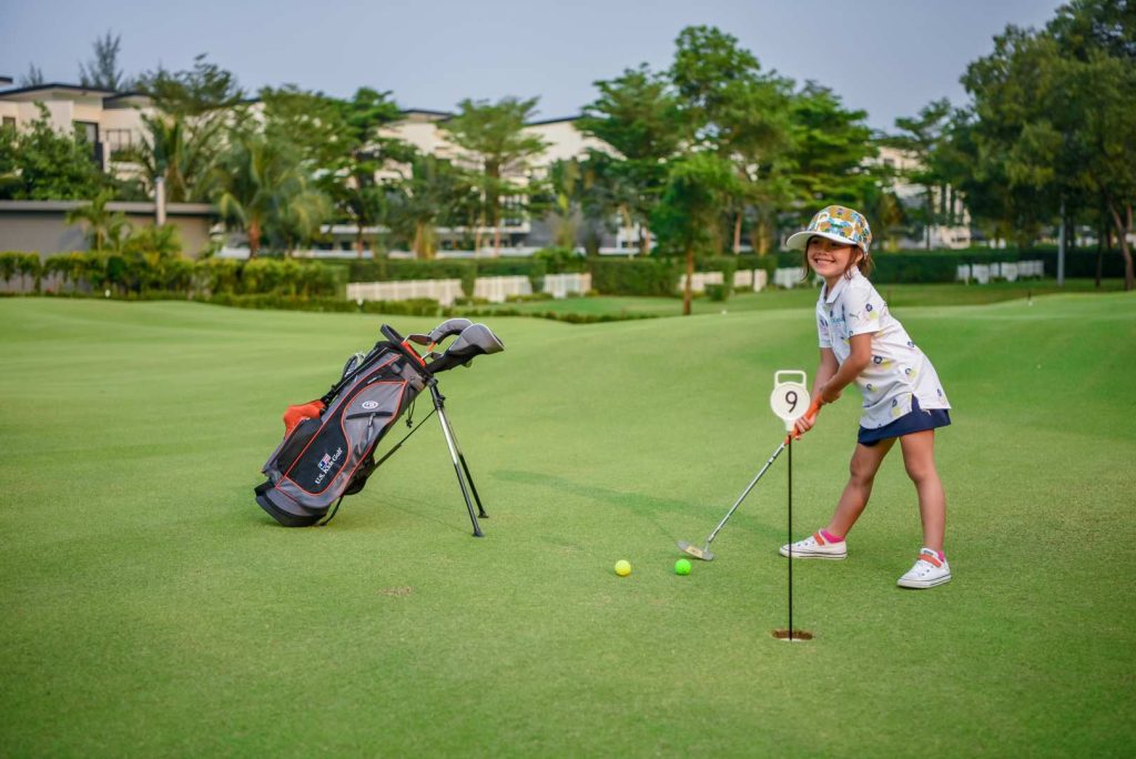 Golf for kid at Laguna Golf Lang Co